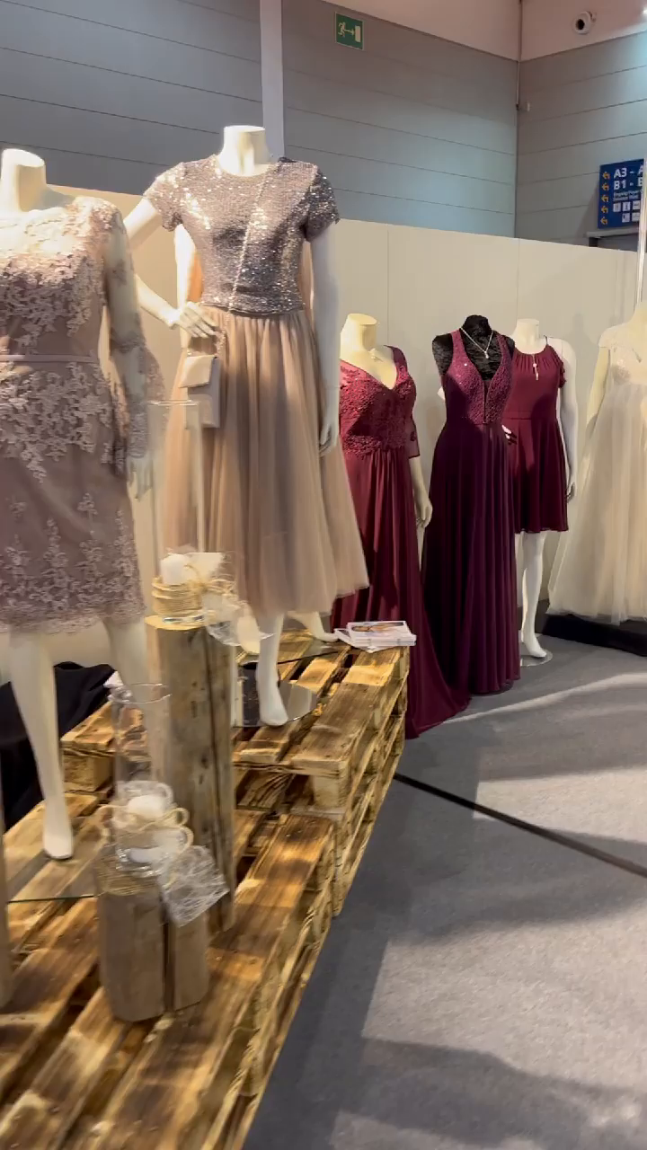 Video post from modehausbinder.