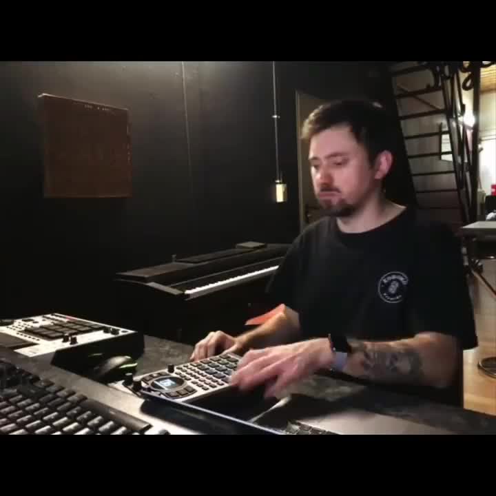 Video post from owae.ga.