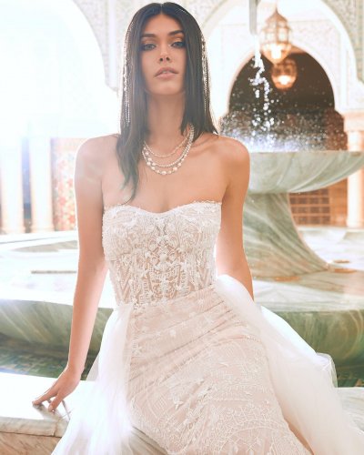 Photo post from jolibride.