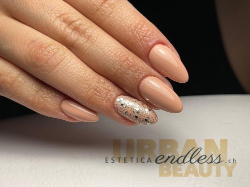 Photo post from esteticaendless.