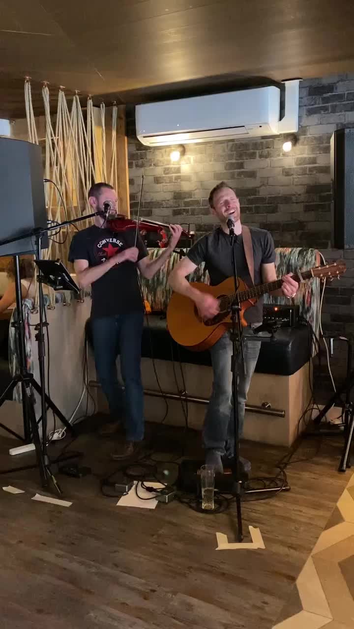 Video post from sigiriyahale.