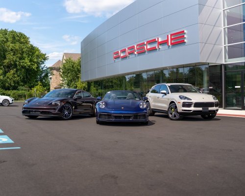 Carousel post from porschewarrington.