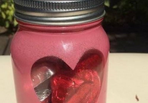 Carousel post from la_gifteria.