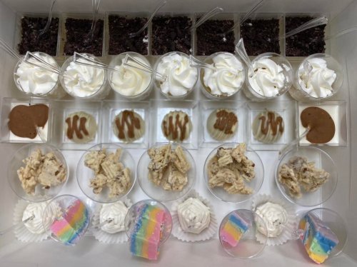 Carousel post from marquettescakestudio.