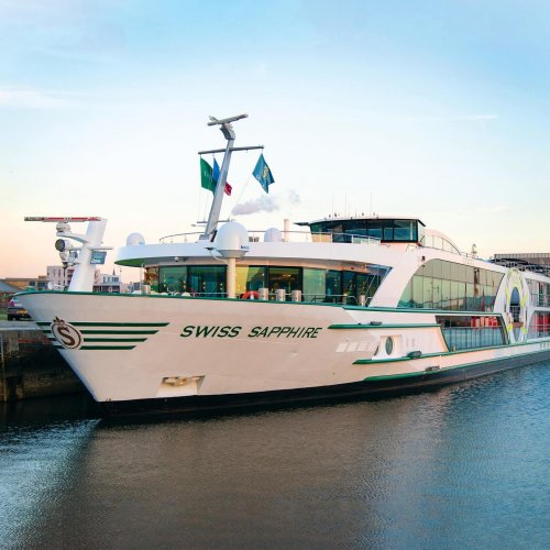 Carousel post from taucktravel.