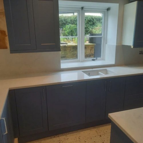 Carousel post from ellocoworktops.
