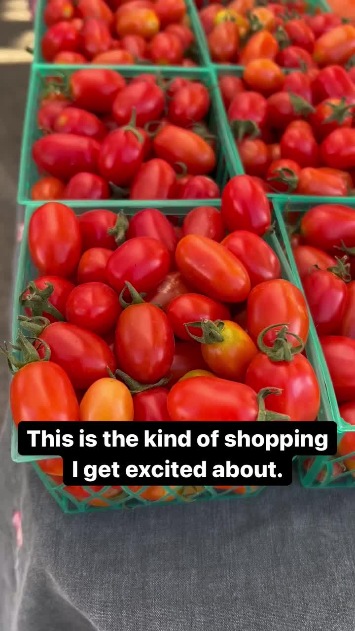 Video post from visaliafarmersmarket.