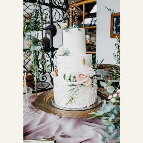 Photo post from suesseboutique.