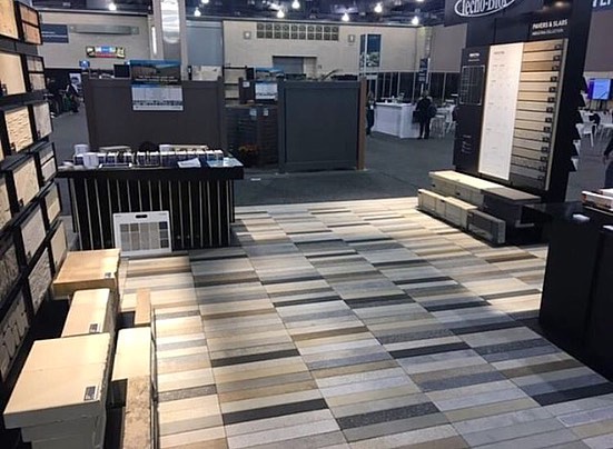 Carousel post from techobloc.