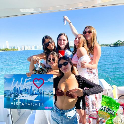 Photo post from vistayachts.