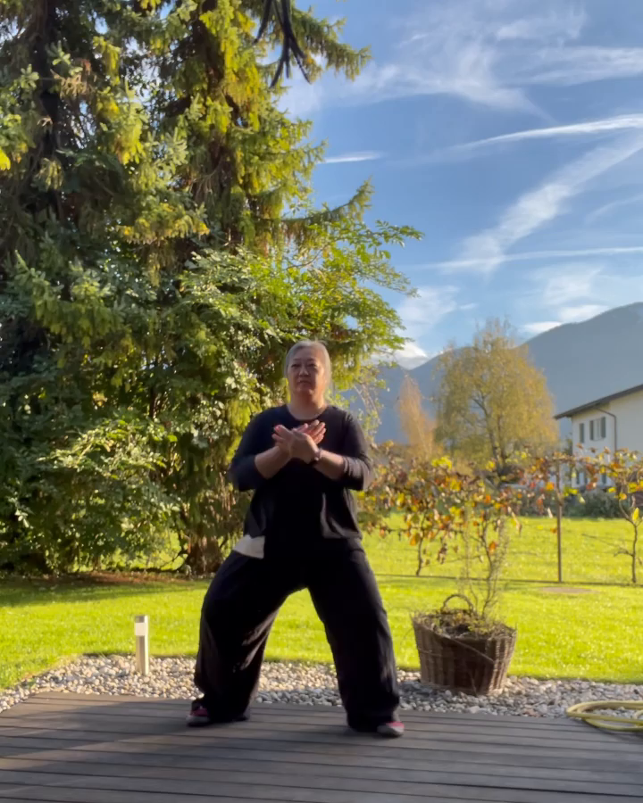 Video post from azischooloftaiji.