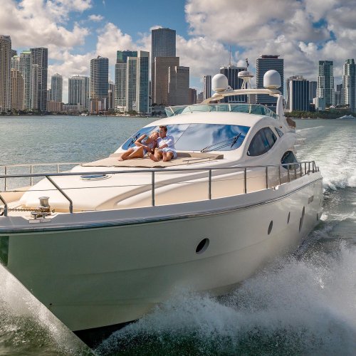 Photo post from vistayachts.