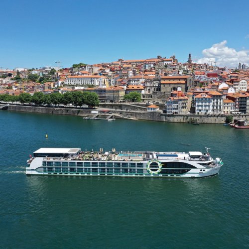 Photo post from taucktravel.