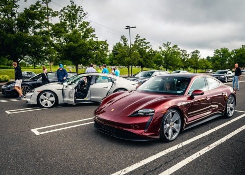 Carousel post from porschewarrington.