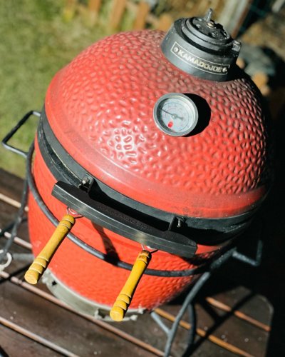 Carousel post from ilovekamadojoe.