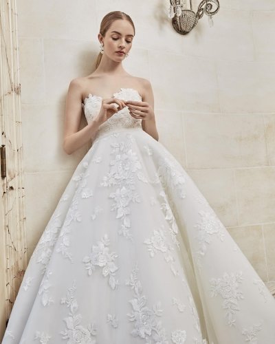 Photo post from jolibride.