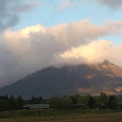 Photo post from daisenbackpackers.
