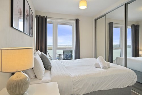 Photo post from kasarstays.