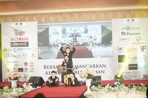 PostPhoto
