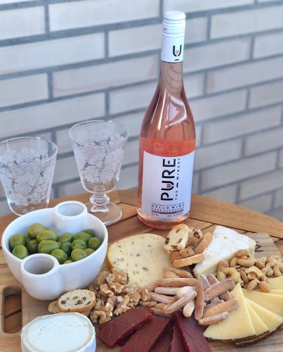Photo post from purethewineryes.