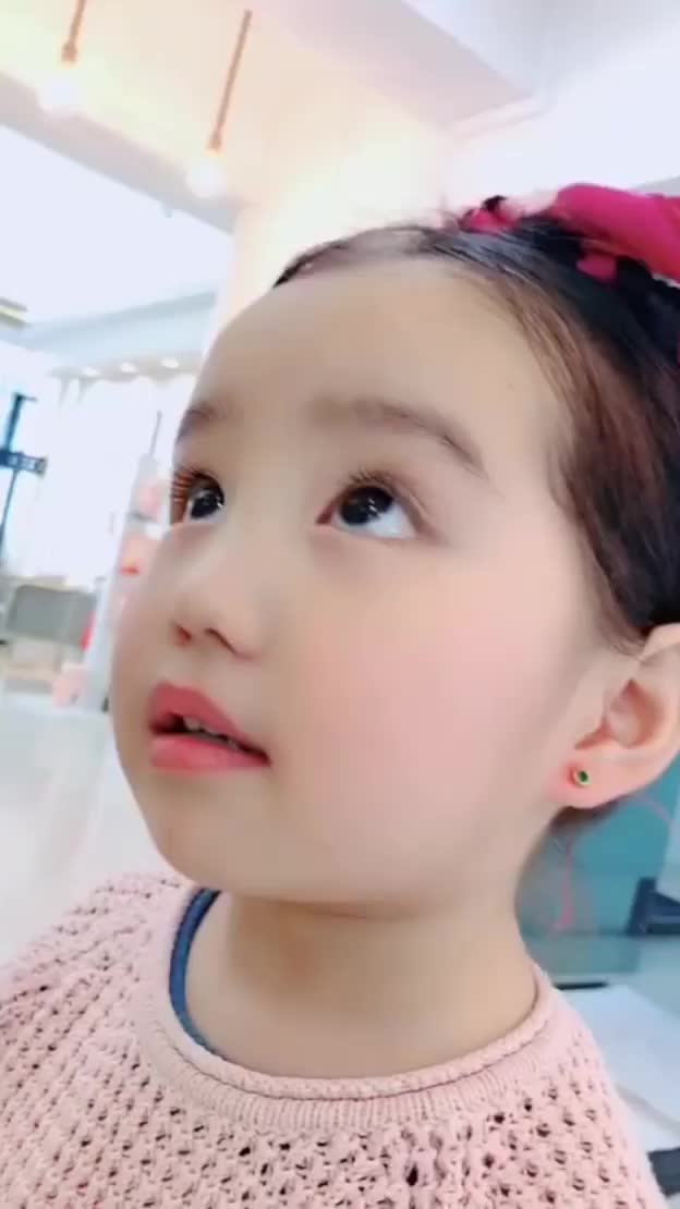 Video post from desaronsalon.