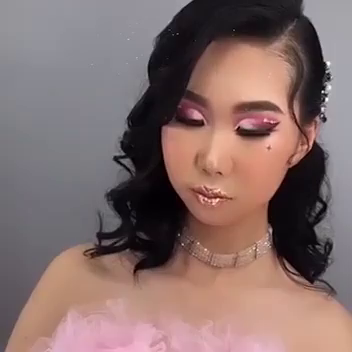 Video post from desaronsalon.