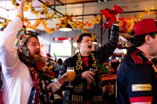 Carousel post from dogwoodfestival.
