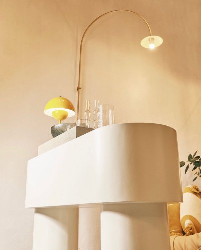 Carousel post from crane_living.