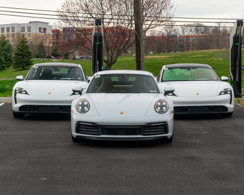 Carousel post from porschewarrington.