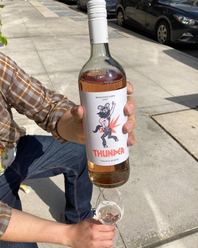 Carousel post from dandywineshop.
