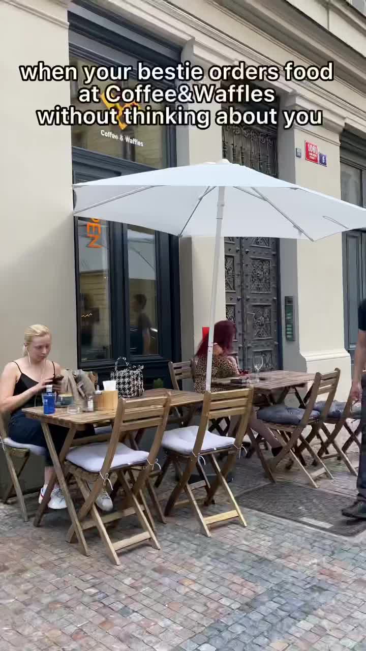 Video post from coffeeandwafflescz.