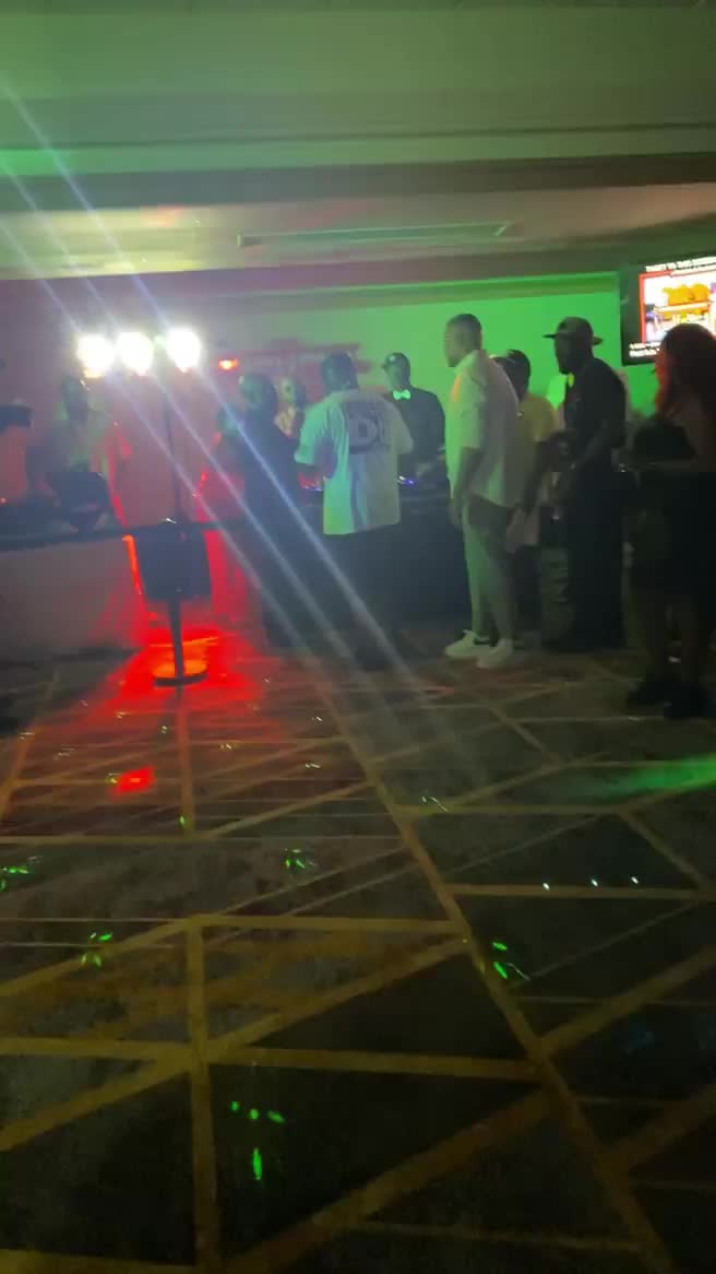 Video post from fleetdjs_mag.