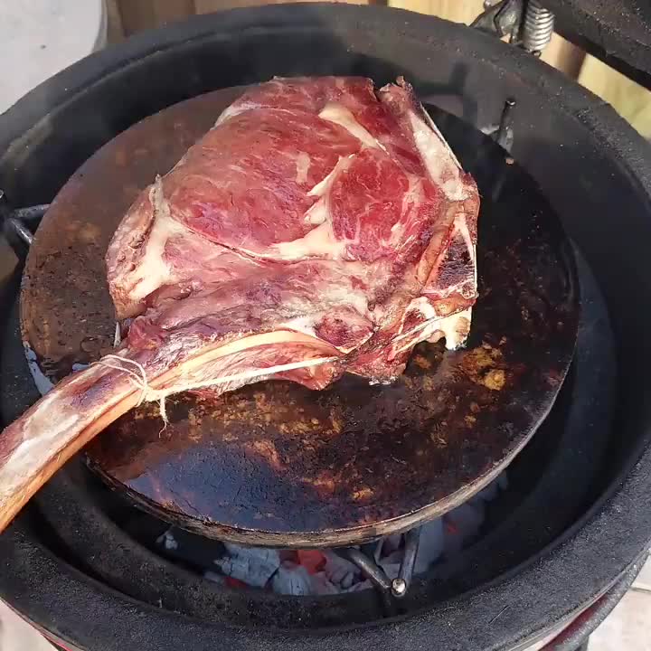 Carousel post from glutzifer.