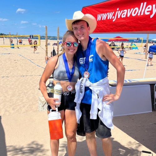 Carousel post from epicvball.