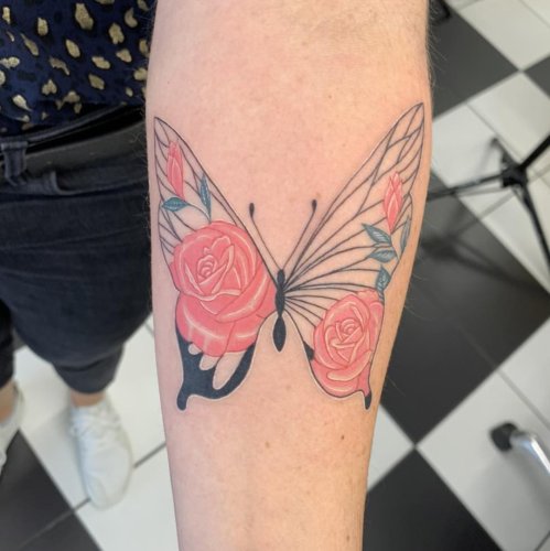 Photo post from lovetattoossandhurst.