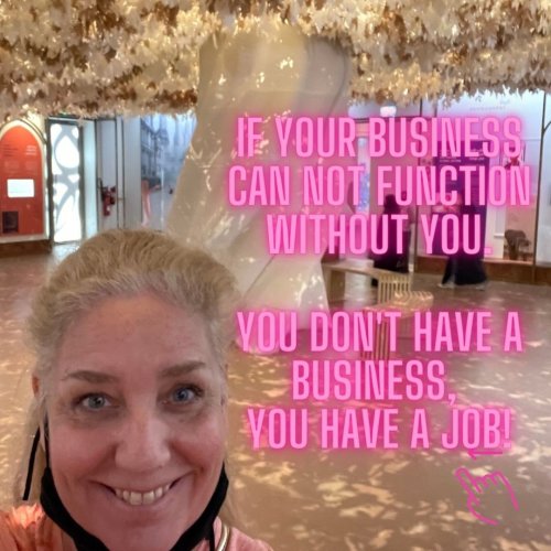 Carousel post from masteryourbusinessmoves.nl.