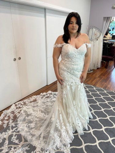 Photo post from thecurvybridenj.