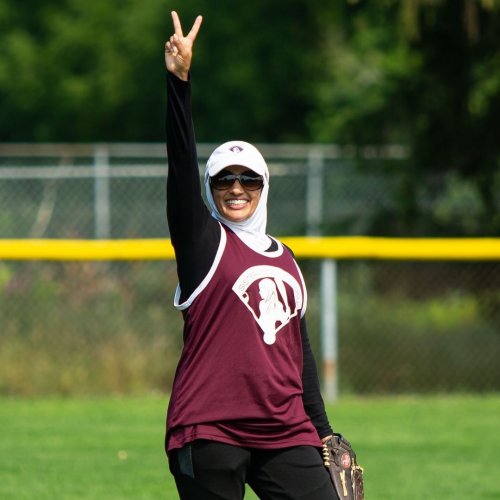 Photo post from sisterhoodsoftball.