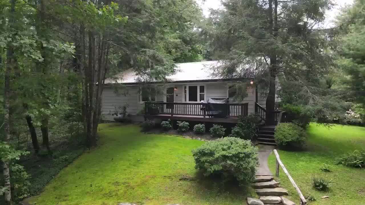 Video post from bhhsmmr.