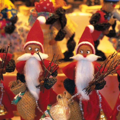 Carousel post from taucktravel.