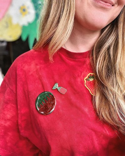 Carousel post from zuckercreme.