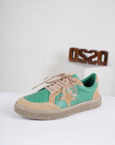 Carousel post from ossoshoes.
