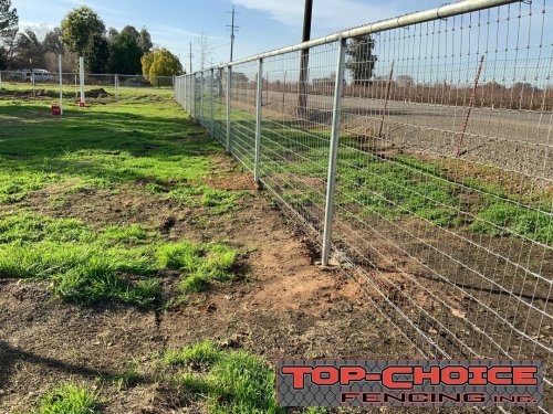 Carousel post from topchoicefencing.