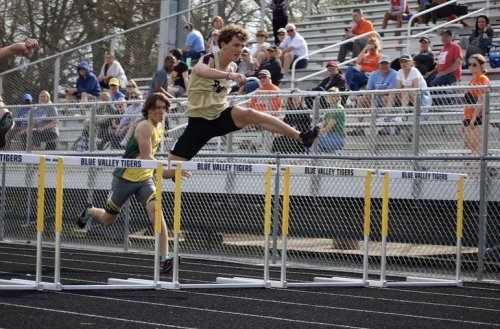 Carousel post from bvtigernews.