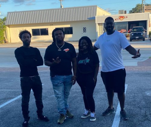 Photo post from fleetdjs_mag.
