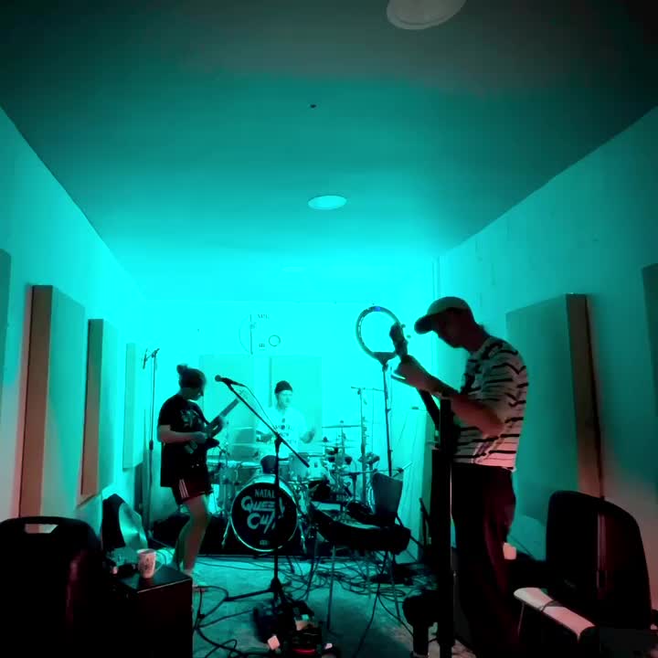 Video post from queencultband.