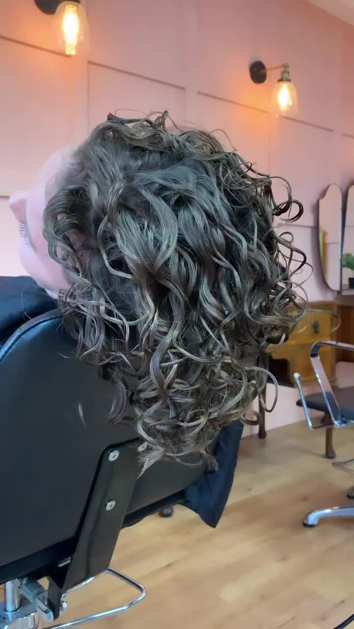 Video post from kinkbynaturekbn.