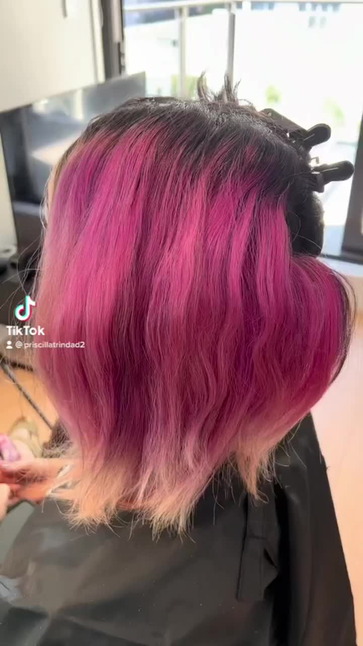 Video post from trindadehairstylist.