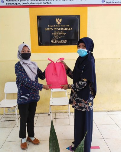 PostPhoto