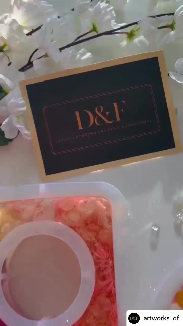 Video post from joyartresin.